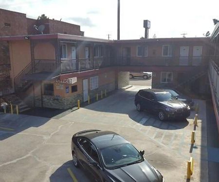 Travel Inn Motel Los Angeles Dış mekan fotoğraf